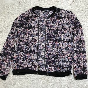 Women’s accent piece jacket